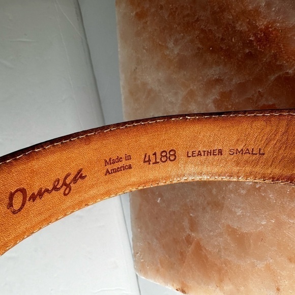 VTG OMEGA Belt Black Leather Textured Croc Women Small 25-27 Leather Buckle 1407 - Picture 13 of 13